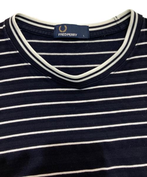 FRED PERRY（フレッドペリー）FRED PERRY (フレッドペリー) ボーダーTシャツ ネイビー サイズ:Lの古着・服飾アイテム