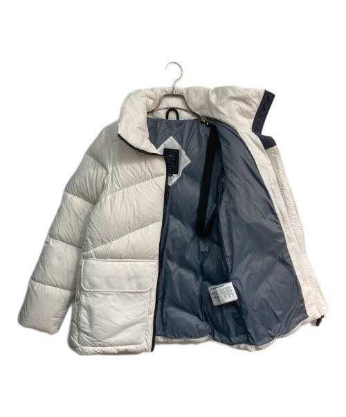 CANADA GOOSE（カナダグース）CANADA GOOSE (カナダグース) OCKLEY PARKA　2607LB ホワイト サイズ:2XSの古着・服飾アイテム
