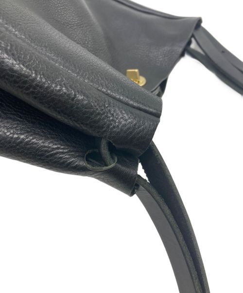 Mimi Berry（ミミベリー）MIMI BERRY (ミミベリー) VAL GRAINY レザーショルダーバッグ ブラック サイズ:-の古着・服飾アイテム
