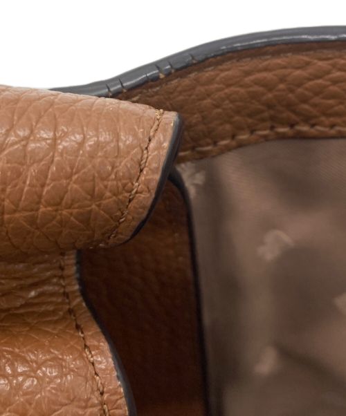 Kate Spade（ケイトスペード）Kate Spade (ケイトスペード) レイラ ミディアム フラップ バックパック　WKR00327 ブラウン サイズ:-の古着・服飾アイテム