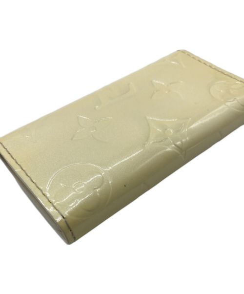 LOUIS VUITTON（ルイ ヴィトン）LOUIS VUITTON (ルイ ヴィトン) キーケース ミュルティクレ4 ヴェルニ M93517 アマラントの古着・服飾アイテム