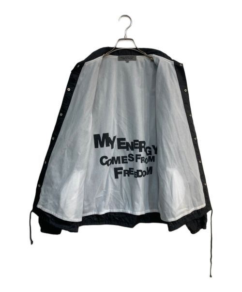 GOOD DESIGN SHOP COMME des GARCONS（グッドデザインショップ コムデギャルソン）GOOD DESIGN SHOP COMME des GARCONS (グッドデザインショップ コムデギャルソン) コーチジャケット　IS-J002 ブラック サイズ:Lの古着・服飾アイテム