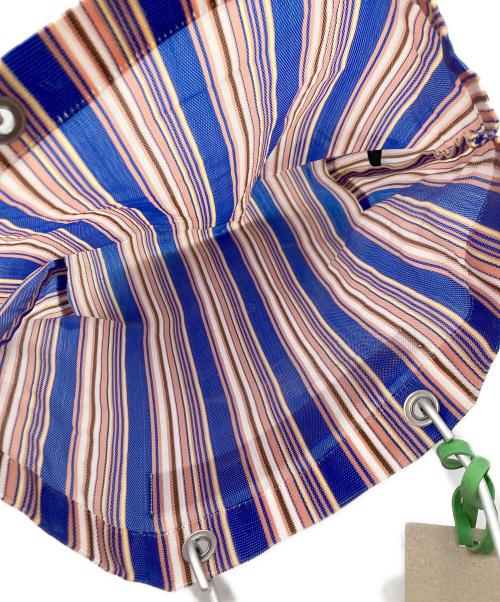 MARNI（マルニ）MARNI (マルニ) フラワーカフェショッピングバッグ ブルー×ピンクの古着・服飾アイテム