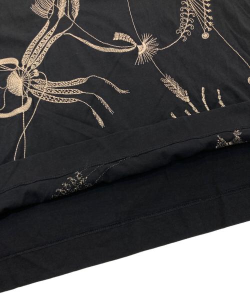 DRIES VAN NOTEN（ドリスヴァンノッテン）DRIES VAN NOTEN (ドリスヴァンノッテン) Embroidery Big T-Shirt ブラック サイズ:XSの古着・服飾アイテム