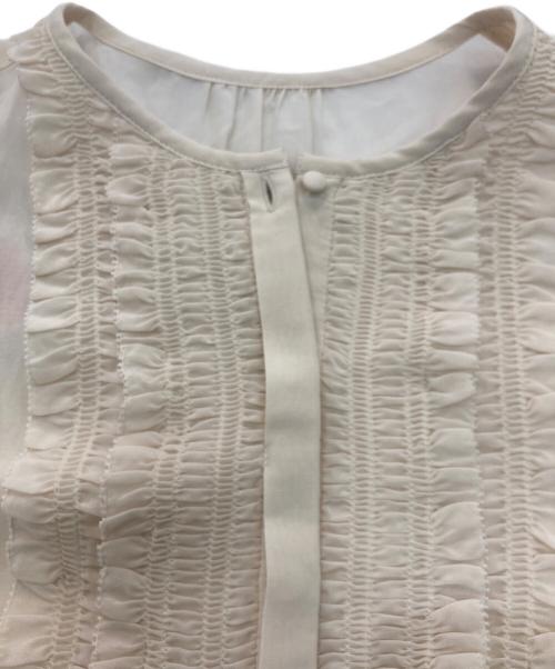 ANAYI（アナイ）ANAYI (アナイ) フリルブラウス　102127-13-030 ベージュ サイズ:38 未使用品の古着・服飾アイテム