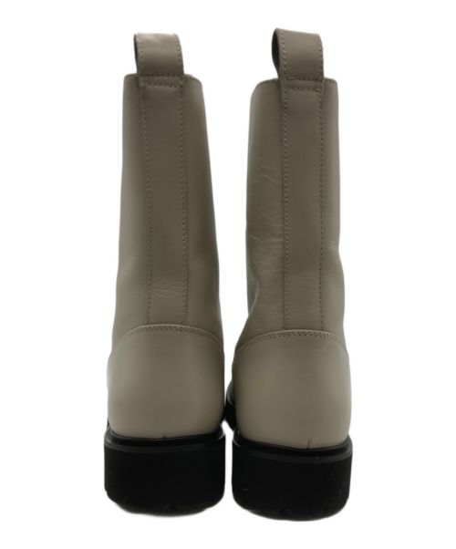 Caminando（カミナンド）Caminando (カミナンド) CENTER ZIP SHORT BOOTS ベージュ サイズ:8の古着・服飾アイテム