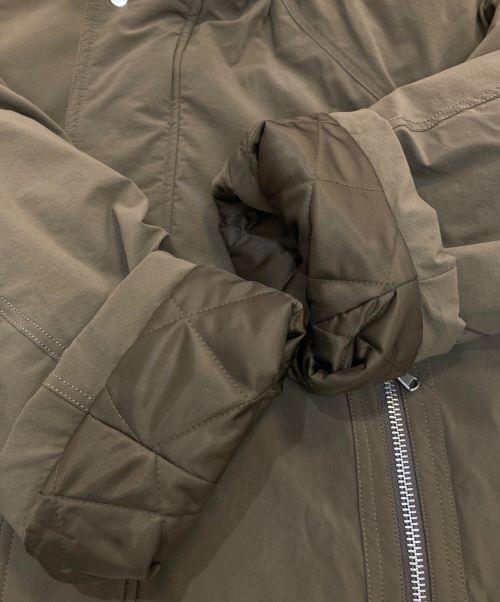 MAISON SPECIAL（メゾンスペシャル）MAISON SPECIAL (メゾンスペシャル) Shell Prime-Over Monster Puffer Parka　11232161502 カーキ サイズ:01の古着・服飾アイテム