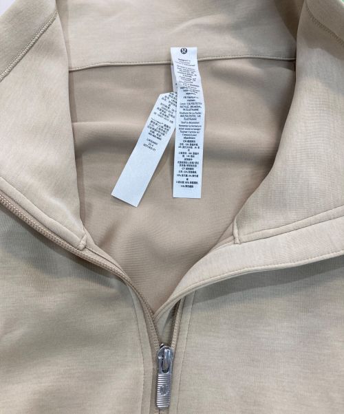 LULULEMON（ルルレモン）LULULEMON (ルルレモン) Cinch-Waist Softstreme Jacket ベージュ サイズ:5の古着・服飾アイテム
