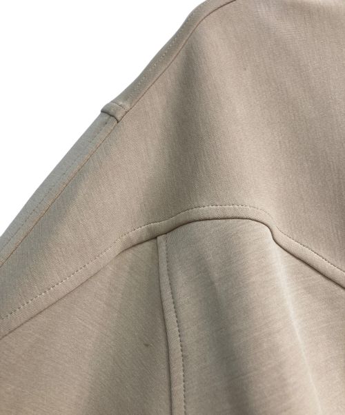 LULULEMON（ルルレモン）LULULEMON (ルルレモン) Cinch-Waist Softstreme Jacket ベージュ サイズ:5の古着・服飾アイテム