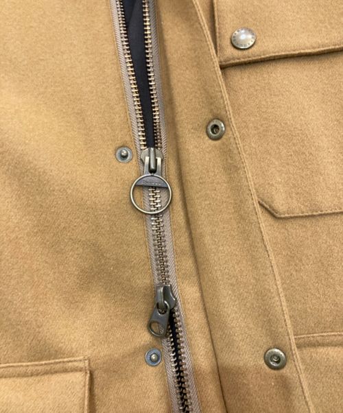 Barbour（バブアー）Barbour (バブアー) ソルウェイジッパーSLウールコート　1702299 ベージュ サイズ:Mの古着・服飾アイテム