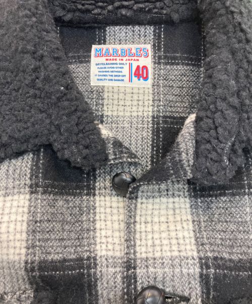 MARBLES（マーブルズ）MARBLES (マーブルズ) クルミボタンチェックジャケット ホワイト×ブラック サイズ:40の古着・服飾アイテム