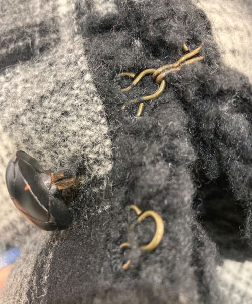 MARBLES（マーブルズ）MARBLES (マーブルズ) クルミボタンチェックジャケット ホワイト×ブラック サイズ:40の古着・服飾アイテム