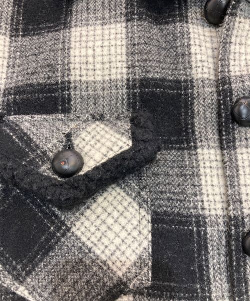 MARBLES（マーブルズ）MARBLES (マーブルズ) クルミボタンチェックジャケット ホワイト×ブラック サイズ:40の古着・服飾アイテム