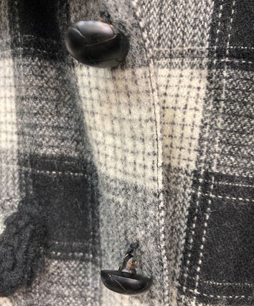 MARBLES（マーブルズ）MARBLES (マーブルズ) クルミボタンチェックジャケット ホワイト×ブラック サイズ:40の古着・服飾アイテム