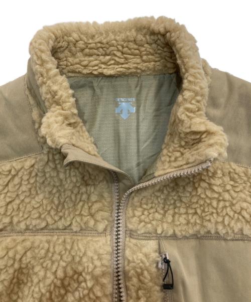 DESCENTE（デサント）DESCENTE (デサント) ボアフリースベスト　DLMOJC36S ベージュ サイズ:Sの古着・服飾アイテム