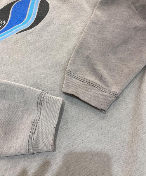 stussy（ステューシー）stussy (ステューシー) クルーネックスウェット　紺タグ 90‘s グレー サイズ:Mの古着・服飾アイテム