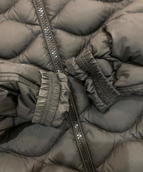 MONCLER（モンクレール）MONCLER (モンクレール) MORANDIERES ダウンジャケット　B20914131805 ブラック サイズ:2の古着・服飾アイテム
