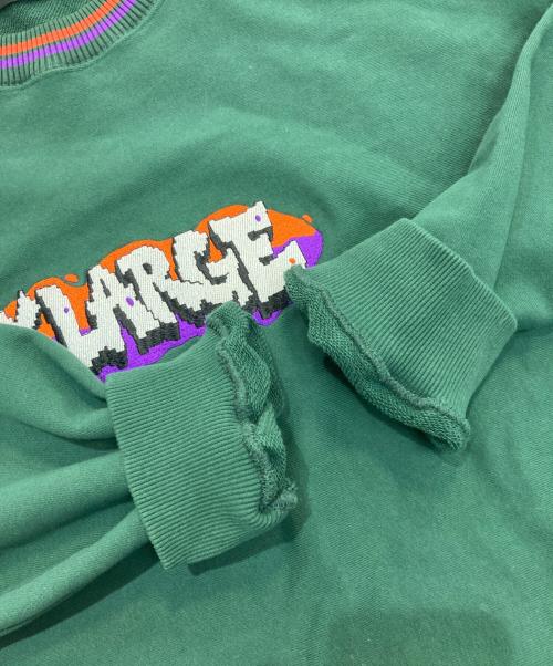 X-LARGE（エクストララージ）X-LARGE (エクストララージ) GRAFFITI CREWNECK SWEAT　101233012028 グリーン サイズ:XLの古着・服飾アイテム