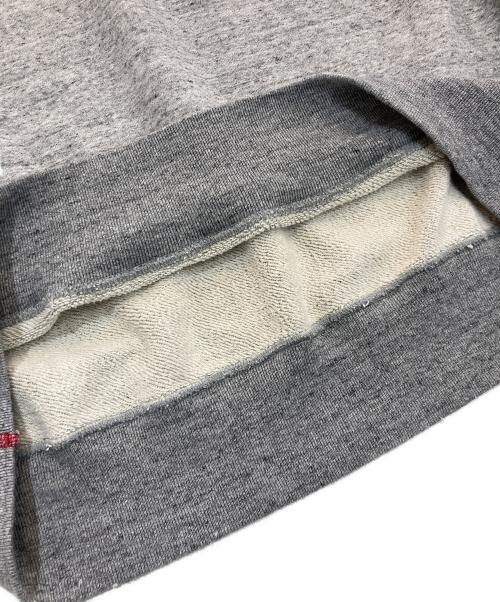 6(ROKU) BEAUTY&YOUTH（ロク ビューティーアンドユース）6(ROKU) BEAUTY&YOUTH (ロク ビューティーアンドユース) Cotton Urake Color Stitch Crew Neck Pullover　8612-241-0405 グレー サイズ:Freeの古着・服飾アイテム