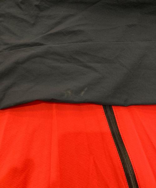 THE NORTH FACE（ザ ノース フェイス）THE NORTH FACE (ザ ノース フェイス) Swallowtail Hoodie　NP21409 ネイビー×レッド サイズ:XLの古着・服飾アイテム