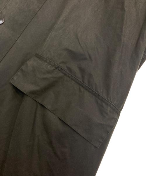 Barbour（バブアー）Barbour (バブアー) バーレー オイルドロングコート　BURGHLEY UA　1902425 グリーン サイズ:42の古着・服飾アイテム