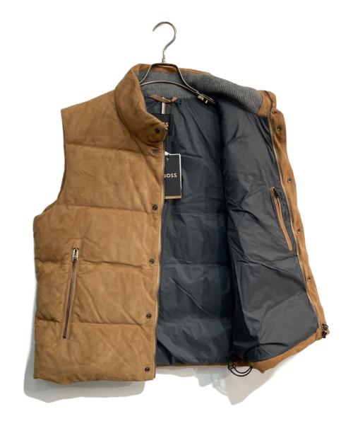 BOSS（ボス）BOSS (ボス) T-Mest スウェードレザーダウンベスト　50478996 10216399 ブラウン サイズ:50の古着・服飾アイテム