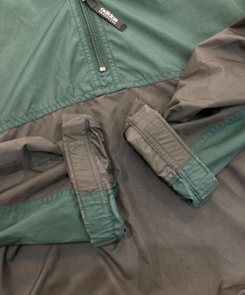 adidas（アディダス）adidas (アディダス) ハーフジップアノラックジャケット　80‘s デサント社 　AAD-6113 グリーンの古着・服飾アイテム