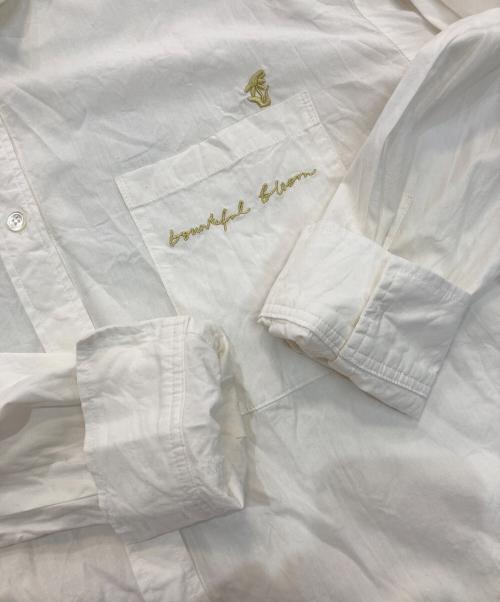 JOURNAL STANDARD relume（ジャーナルスタンダード レリューム）JOURNAL STANDARD relume (ジャーナルスタンダード レリューム) Lar×relume  刺繍シャツ　25SS　25050462716010 ホワイト サイズ:Freeの古着・服飾アイテム