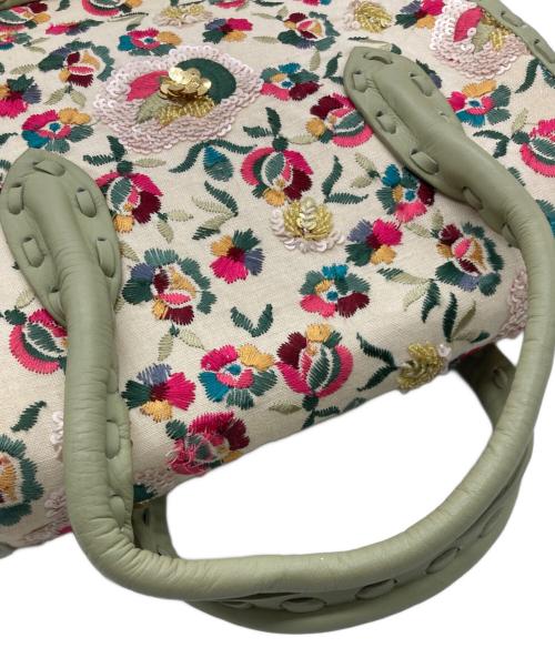 Carving Tribes（カービングトライブス）CARVING TRIBES (カービングトライブス) MS 配色フラワー刺繍バッグ グリーン サイズ:-の古着・服飾アイテム