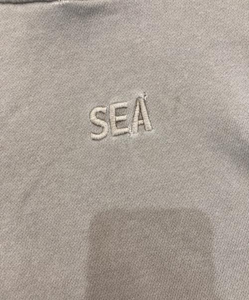 WIND AND SEA（ウィンダンシー）WIND AND SEA (ウィンダンシー) pigment-dye SWEAT Hoodie　WDS-10TH-CS-06 グレー サイズ:Mの古着・服飾アイテム