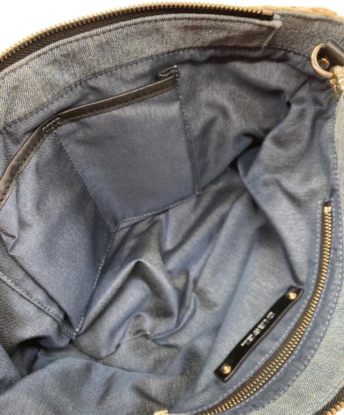 DIESEL（ディーゼル）DIESEL (ディーゼル) チャーム付き2WAYカゴバッグ ベージュ×ブラックの古着・服飾アイテム