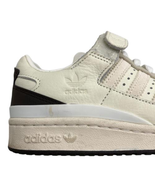 adidas（アディダス）adidas (アディダス) BEAUTY&YOUTH (ビューティーアンドユース) フォーラム 84 ロー ベージュ サイズ:23.5cmの古着・服飾アイテム