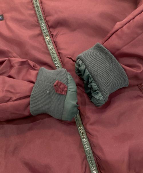 Columbia（コロンビア）Columbia (コロンビア) リバーシブルナイロンジャケット 90‘s グリーン×ボルドー サイズ:Mの古着・服飾アイテム