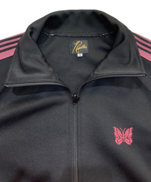 Needles（ニードルズ）Needles (ニードルズ) Track Jacket Poly Smooth　LQ227 ブラック×ピンク サイズ:Mの古着・服飾アイテム