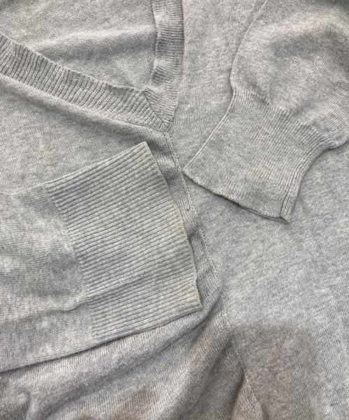 MARTIN MARGIELA（マルタン・マルジェラ）Martin Margiela (マルタン・マルジェラ) アシンメトリーVネックニット　本人期　05SS　白タグ 　31 YM096 グレー サイズ:Lの古着・服飾アイテム