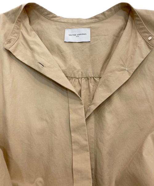 UNITED ARROWS TOKYO（ユナイテッドアローズトウキョウ）UNITED ARROWS TOKYO (ユナイテッドアローズトウキョウ) シャツワンピース　1526-162-3523 ベージュ サイズ:38の古着・服飾アイテム