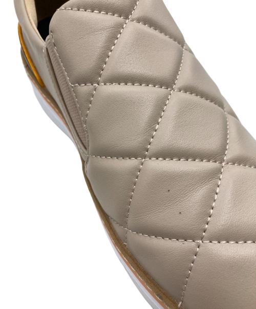 LANVIN COLLECTION（ランバンコレクション）LANVIN COLLECTION (ランバンコレクション) キルティングスリッポンスニーカー ベージュ サイズ:24.5cmの古着・服飾アイテム