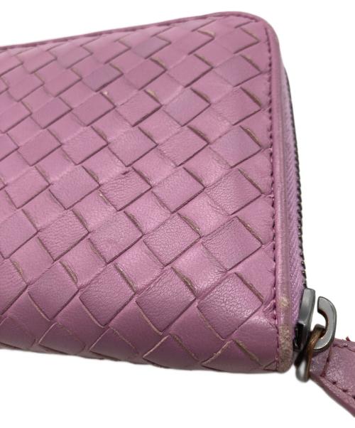 BOTTEGA VENETA（ボッテガベネタ）BOTTEGA VENETA (ボッテガベネタ) イントレチャートラウンドジップウォレット ピンク サイズ:-の古着・服飾アイテム