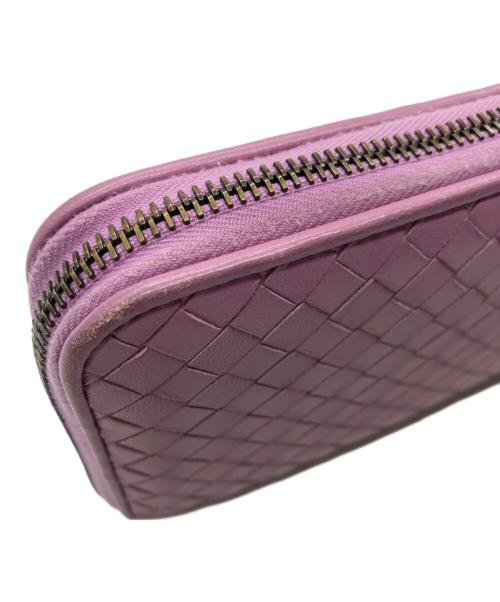 BOTTEGA VENETA（ボッテガベネタ）BOTTEGA VENETA (ボッテガベネタ) イントレチャートラウンドジップウォレット ピンク サイズ:-の古着・服飾アイテム