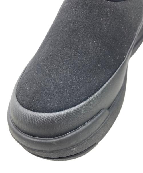 DESCENTE（デサント）DESCENTE (デサント) DTRACE UNC MID AGAT ブラック サイズ:24㎝の古着・服飾アイテム