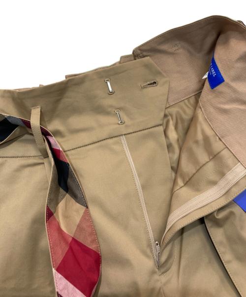 BLUE LABEL CRESTBRIDGE（ブルーレーベルクレストブリッジ）BLUE LABEL CRESTBRIDGE (ブルーレーベルクレストブリッジ) チェックベルトワイドパンツ ベージュ サイズ:M 未使用品の古着・服飾アイテム