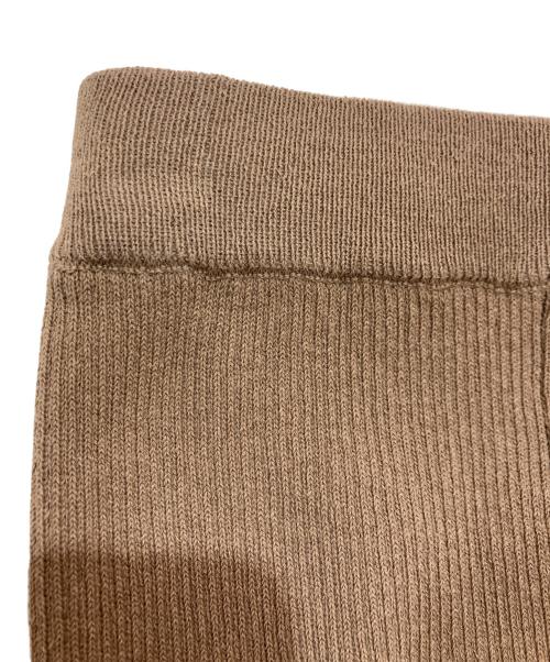 BABYLONE（バビロン）BABYLONE (バビロン) ニットスカート　2420010609 ベージュ サイズ:Free 未使用品の古着・服飾アイテム