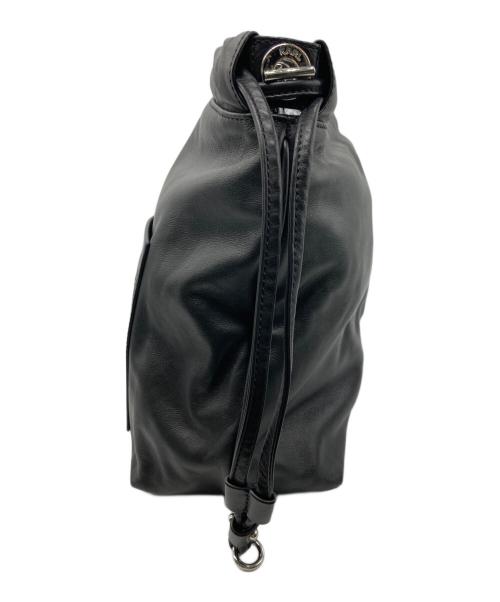 Karl Lagerfeld（カール ラガーフェルド）KARL LAGERFELD (カール ラガーフェルド) soho Graffiti Black Bucket Bag ブラックの古着・服飾アイテム