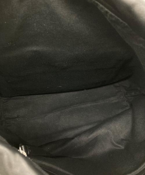 Karl Lagerfeld（カール ラガーフェルド）KARL LAGERFELD (カール ラガーフェルド) soho Graffiti Black Bucket Bag ブラックの古着・服飾アイテム