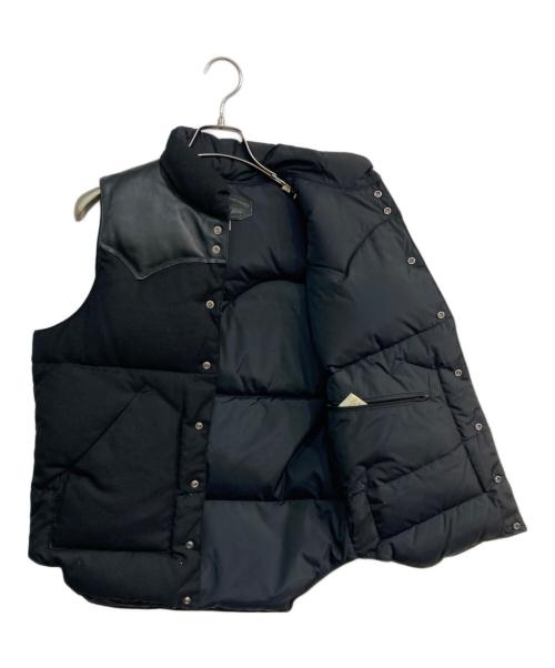 RockyMountainFeatherBed（ロッキーマウンテンフェザーベッド）RockyMountainFeatherBed (ロッキーマウンテンフェザーベッド) ヨークレザー切替ダウンベスト　450-452-02 ブラック サイズ:36の古着・服飾アイテム