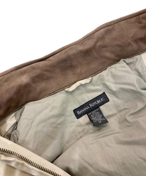 BANANA REPUBLIC（バナナリパブリック）BANANA REPUBLIC (バナナリパブリック) 襟レザー中綿ジップジャケット ベージュ サイズ:Mの古着・服飾アイテム