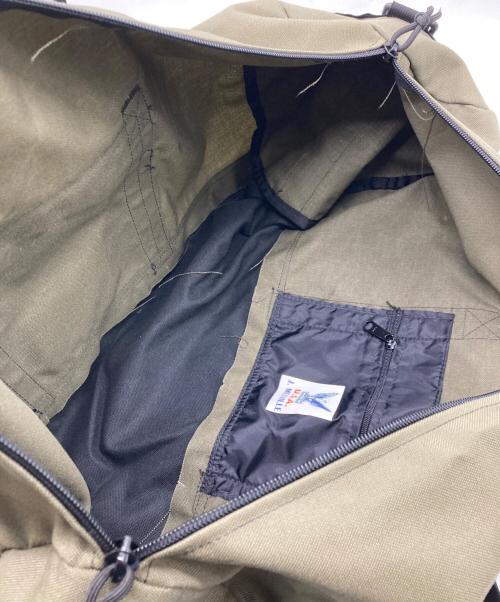 J.MELVILLE（ジムメルビル）J.MELVILLE (ジムメルビル) ボストンバッグ カーキの古着・服飾アイテム