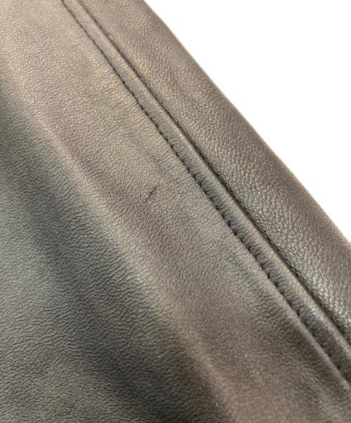 UNIVERSAL PRODUCTS.（ユニバーサルプロダクツ）UNIVERSAL PRODUCTS. (ユニバーサルプロダクツ) GOATLEATHER DRIZZLER JACKET　241-60401 ブラック サイズ:2の古着・服飾アイテム