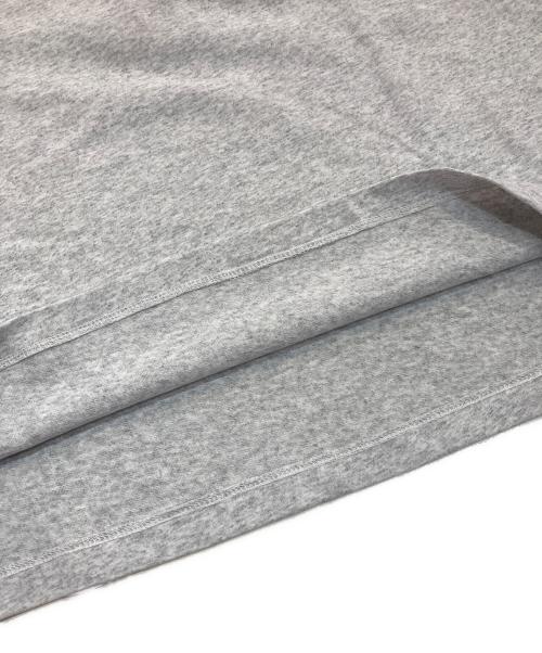 A.P.C.（アーペーセー）A.P.C. (アーペーセー) T-SHIRT RAYMOND　25082-1-97802 グレー サイズ:XS 未使用品の古着・服飾アイテム