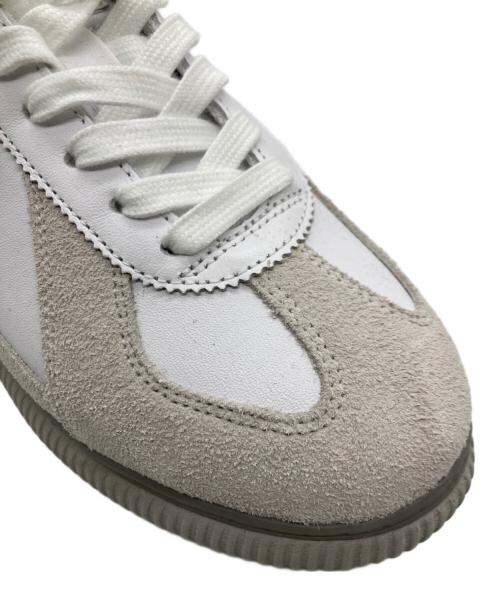 Onitsuka Tiger（オニツカタイガー）Onitsuka Tiger (オニツカタイガー) DELECITY ホワイト サイズ:23.5cmの古着・服飾アイテム